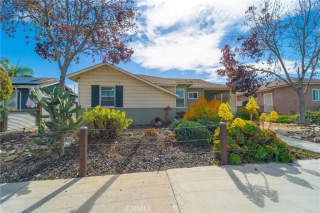 10462 Somerset Boulevard, Bellflower, CA 90706