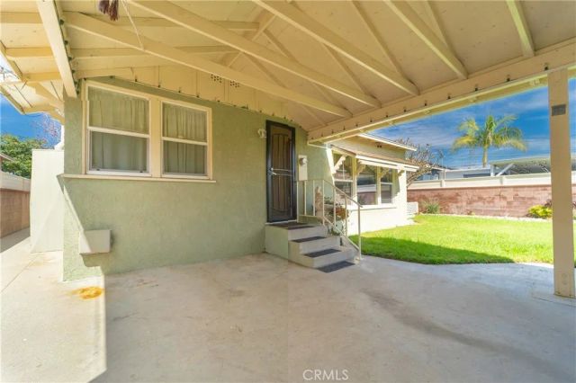 10462 Somerset Boulevard, Bellflower, CA 90706