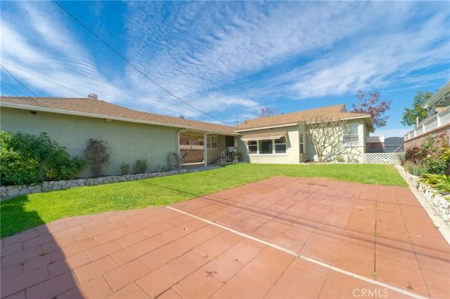 10462 Somerset Boulevard, Bellflower, CA 90706