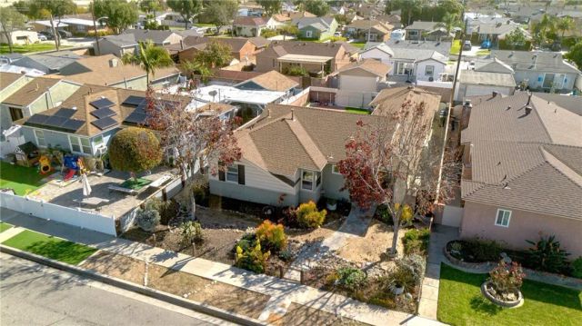 10462 Somerset Boulevard, Bellflower, CA 90706