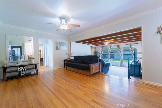 10462 Somerset Boulevard, Bellflower, CA 90706