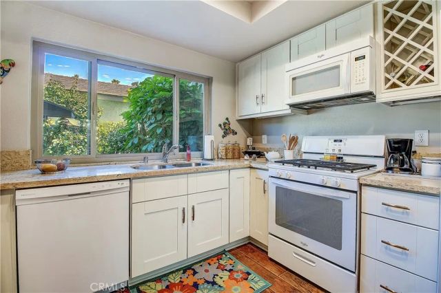 6618 Wintertree Drive, Riverside, CA 92506
