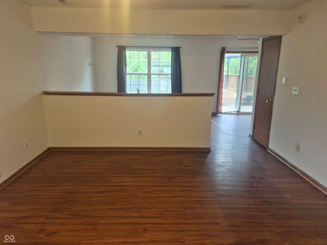 6509 Townsend Way, Indianapolis, IN 46268