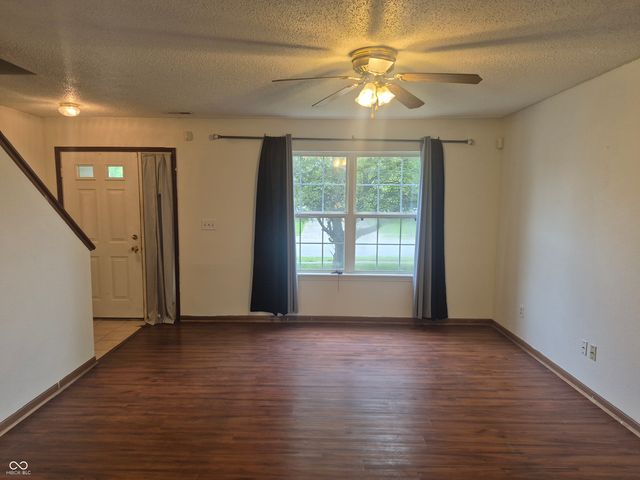 6509 Townsend Way, Indianapolis, IN 46268