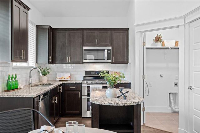 1765 Rowdy LOOP 47, Leander, TX 78641