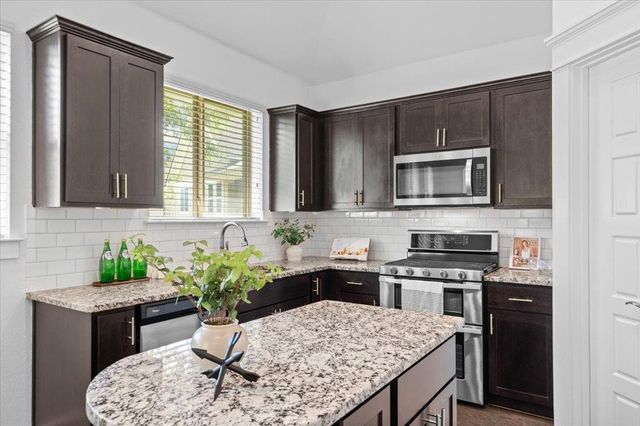 1765 Rowdy LOOP 47, Leander, TX 78641