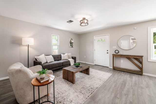 2923 Howey Road, Columbus, OH 43224