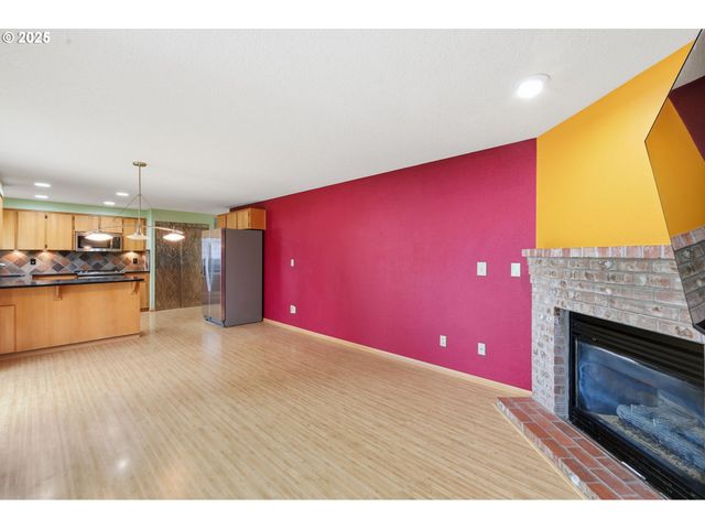 19235 Sw DURELL Ct, Beaverton, OR 97003