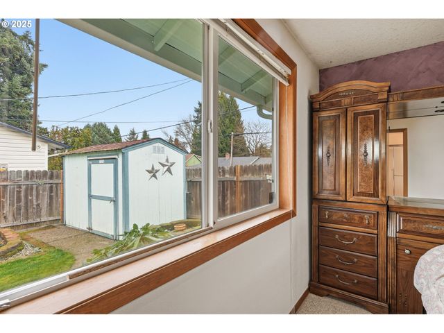 19235 Sw DURELL Ct, Beaverton, OR 97003