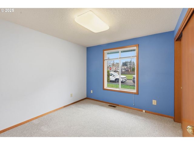 19235 Sw DURELL Ct, Beaverton, OR 97003