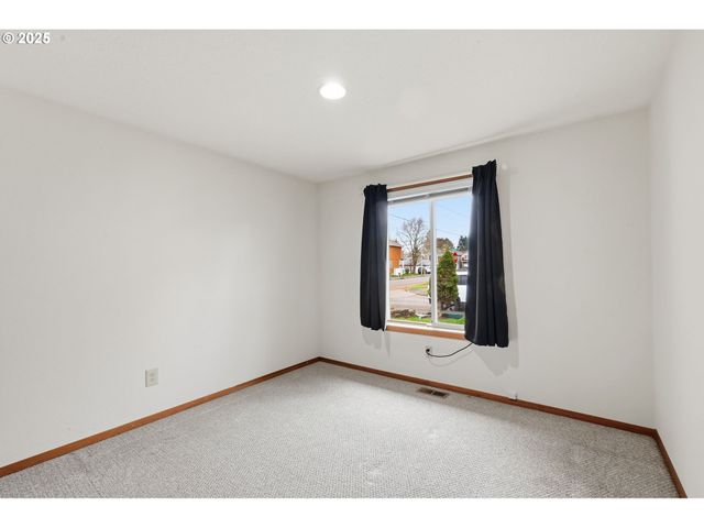 19235 Sw DURELL Ct, Beaverton, OR 97003