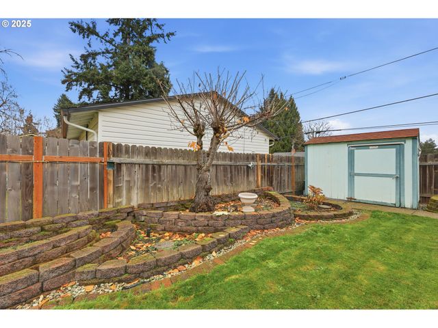 19235 Sw DURELL Ct, Beaverton, OR 97003