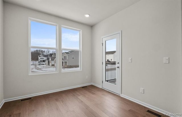 4044 Nottingham Circle, Clarkston, MI 48346