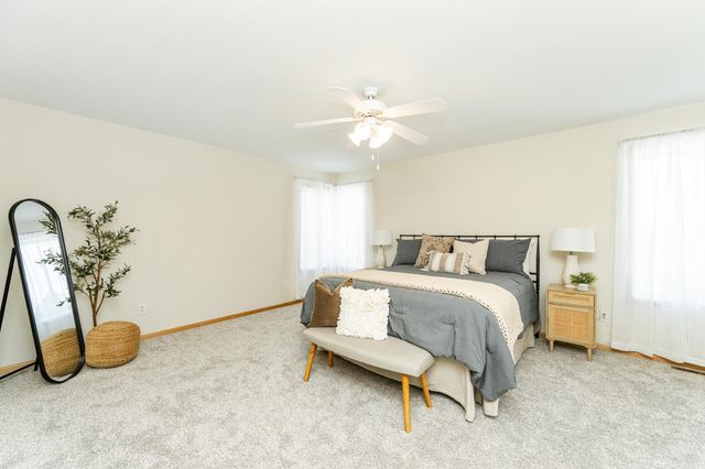 2657 Colleen Street NE, Rochester, MN 55906