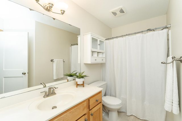 2657 Colleen Street NE, Rochester, MN 55906