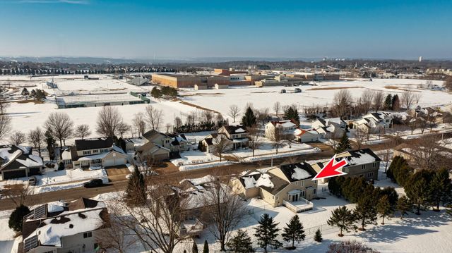 2657 Colleen Street NE, Rochester, MN 55906