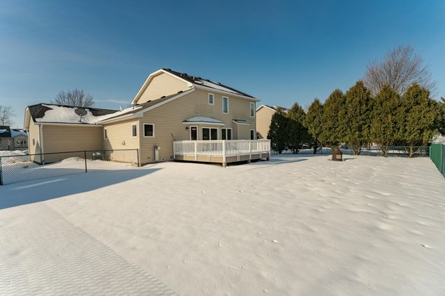 2657 Colleen Street NE, Rochester, MN 55906