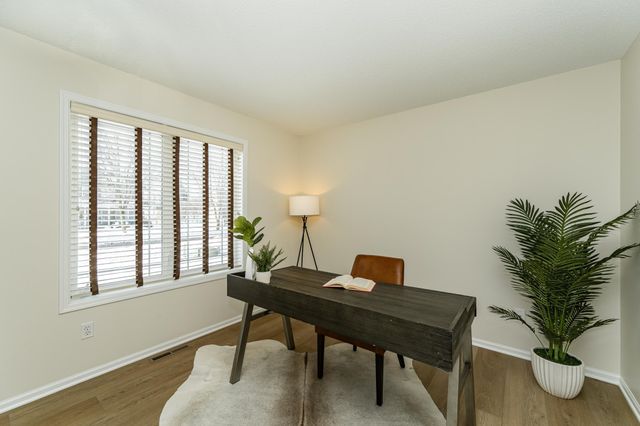 2657 Colleen Street NE, Rochester, MN 55906