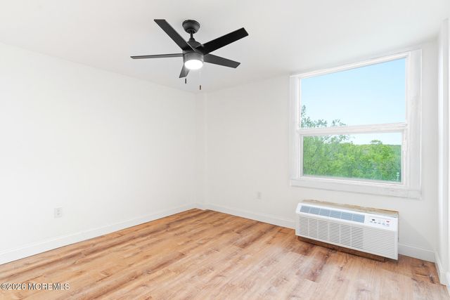 1 Scenic Drive 303, Highlands, NJ 07732