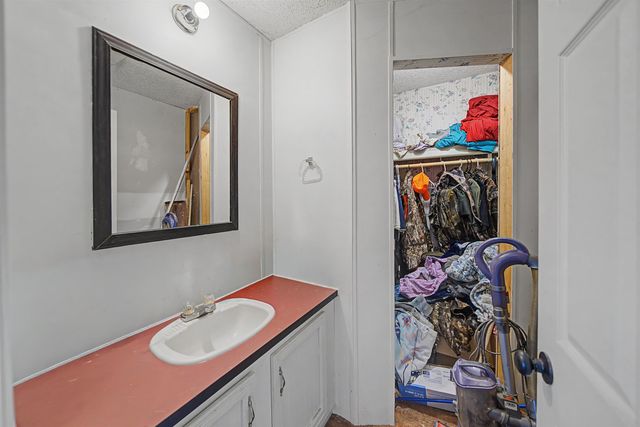 7010 22 HWY, Adamsville, TN 38310