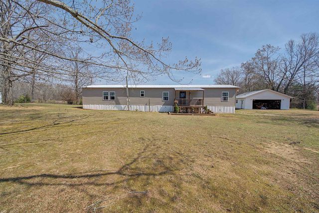 7010 22 HWY, Adamsville, TN 38310