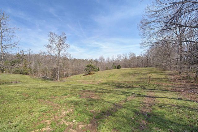 7010 22 HWY, Adamsville, TN 38310
