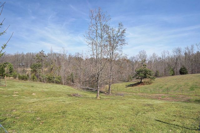 7010 22 HWY, Adamsville, TN 38310