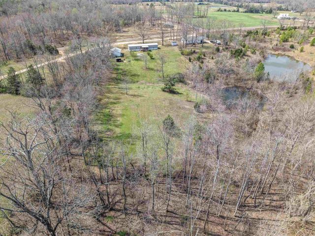 7010 22 HWY, Adamsville, TN 38310