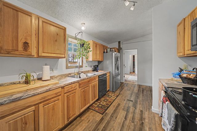 7010 22 HWY, Adamsville, TN 38310