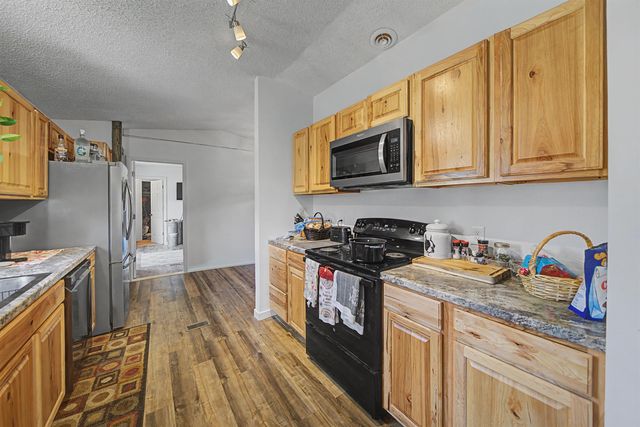 7010 22 HWY, Adamsville, TN 38310