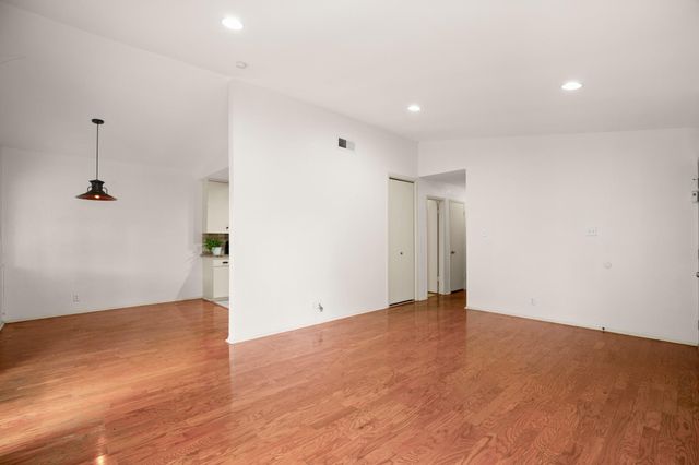 9001 Parkfield DR B, Austin, TX 78758