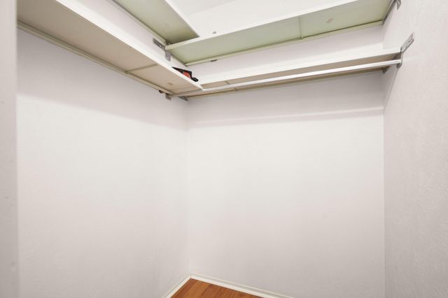 9001 Parkfield DR B, Austin, TX 78758