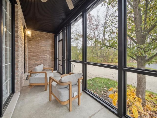 49630 Taft Lane, Canton, MI 48188