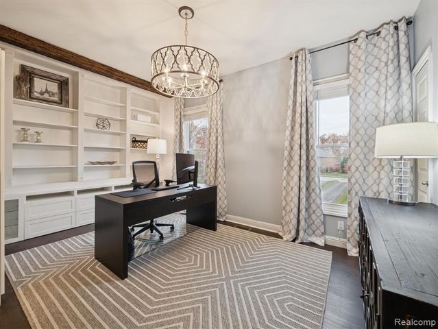 49630 Taft Lane, Canton, MI 48188