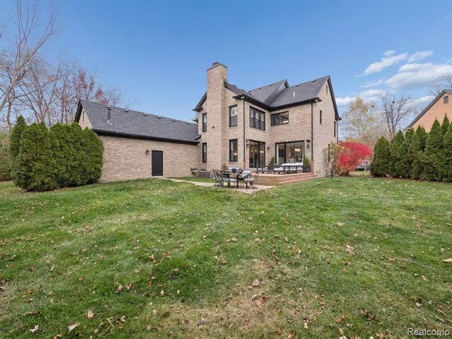 49630 Taft Lane, Canton, MI 48188