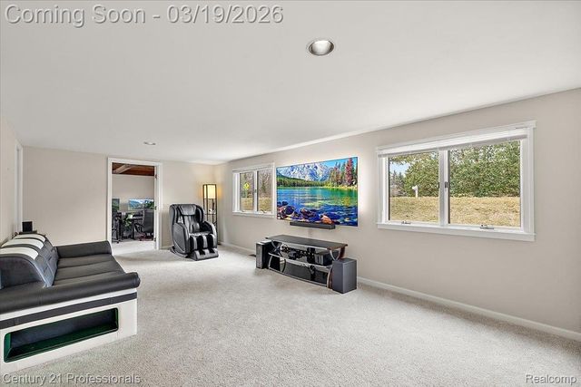 3205 Shimmons Road, Auburn Hills, MI 48326