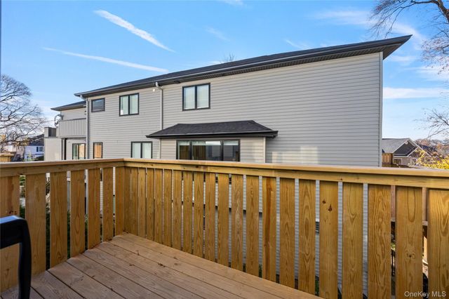 20 W Funston Avenue 211, Spring Valley, NY 10977