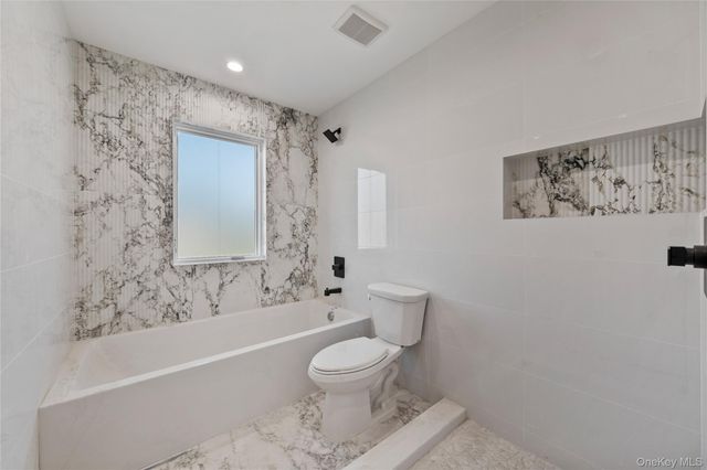 20 W Funston Avenue 211, Spring Valley, NY 10977