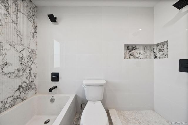 20 W Funston Avenue 211, Spring Valley, NY 10977