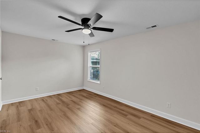543 Draper DR, Norfolk, VA 23505