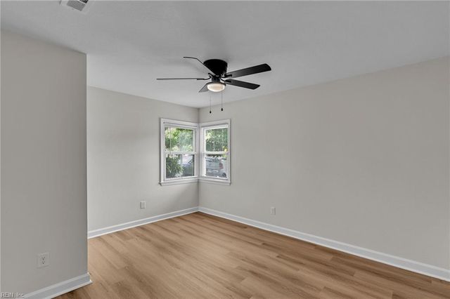 543 Draper DR, Norfolk, VA 23505