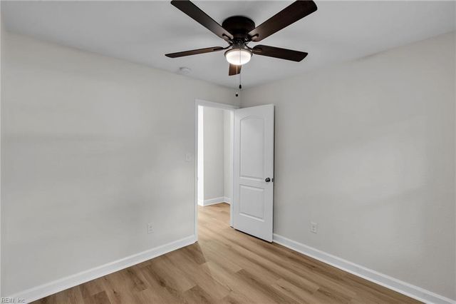 543 Draper DR, Norfolk, VA 23505
