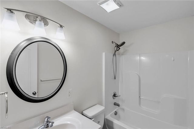 543 Draper DR, Norfolk, VA 23505