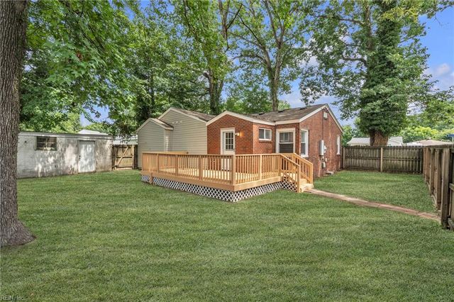 543 Draper DR, Norfolk, VA 23505