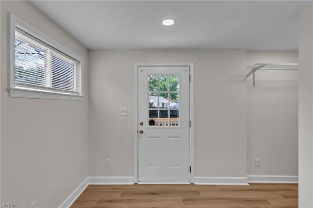 543 Draper DR, Norfolk, VA 23505