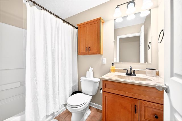 429 Braden School Rd, Chippewa Twp, PA 15010