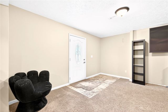 429 Braden School Rd, Chippewa Twp, PA 15010