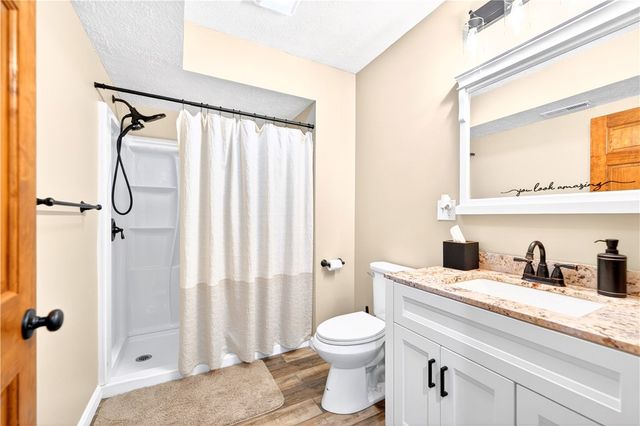 429 Braden School Rd, Chippewa Twp, PA 15010