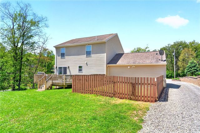 429 Braden School Rd, Chippewa Twp, PA 15010