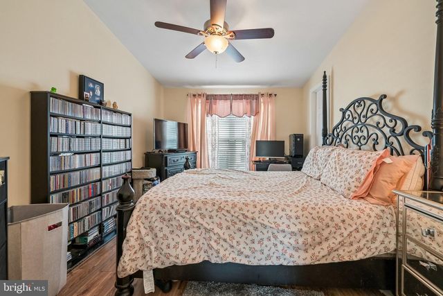 209 BURNING TREE CT, Mays Landing, NJ 08330